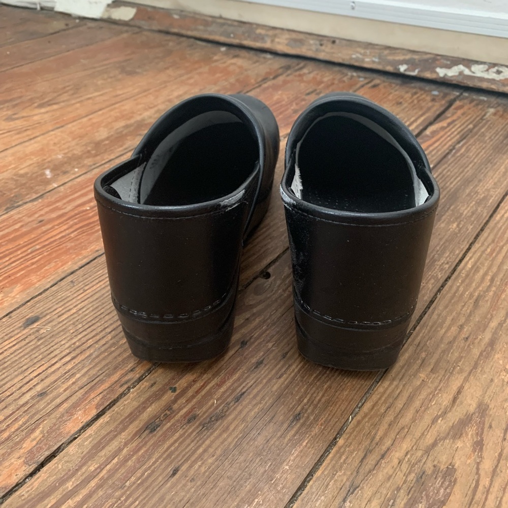 Basic Black Dansko Clogs Barely Worn! - image 3